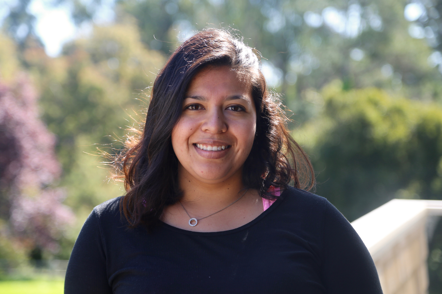 Esmeralda Rivas : Case Manager