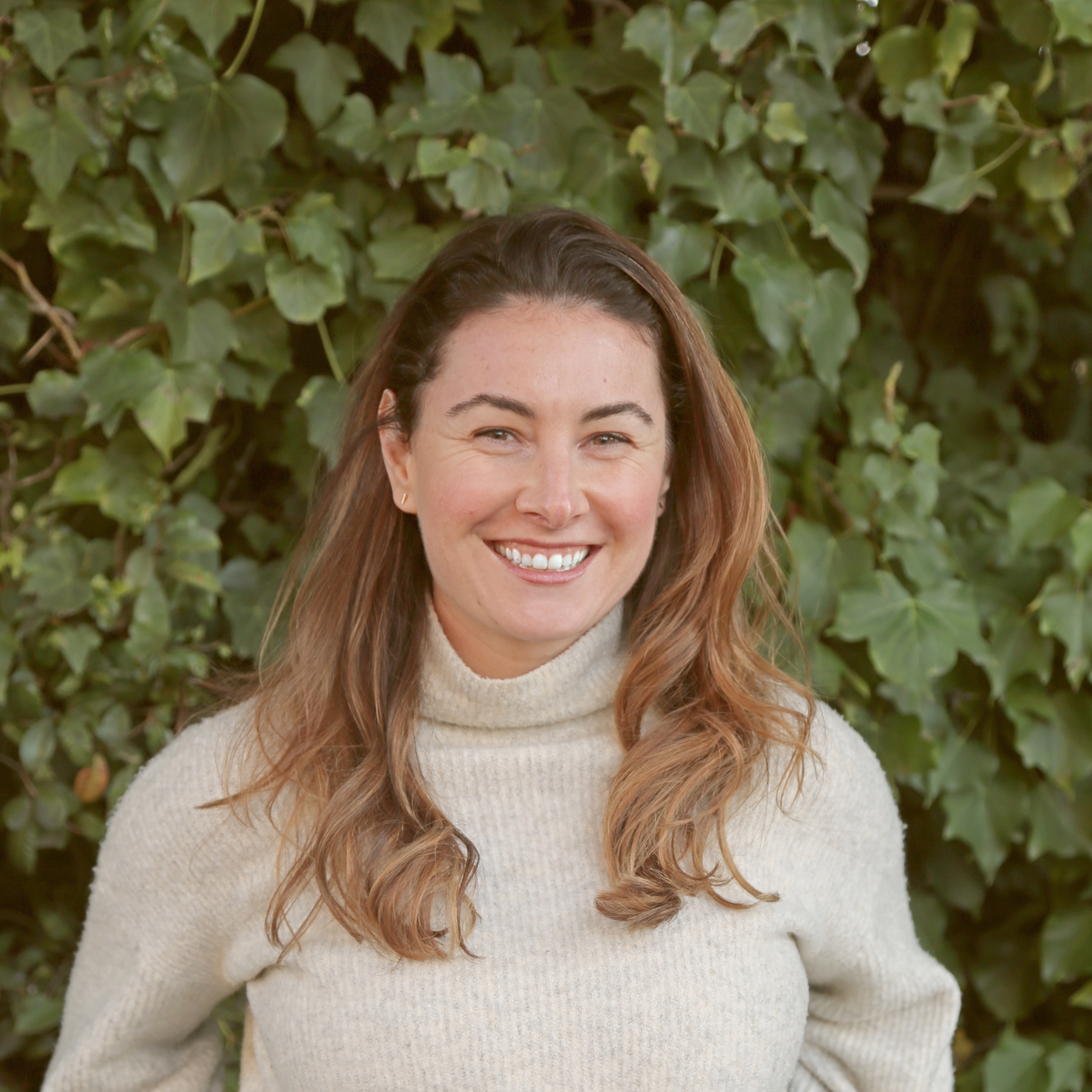 Cassie Gazipura : Fund Development and Grants Manager